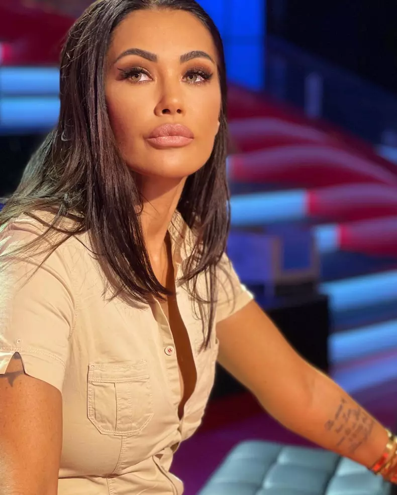 Oana Zăvoranu
