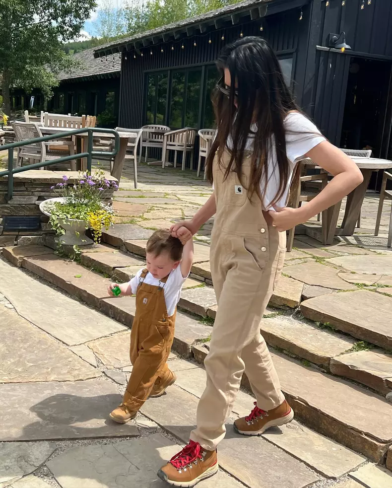 Olivia Munn și fiul ei, Malcolm