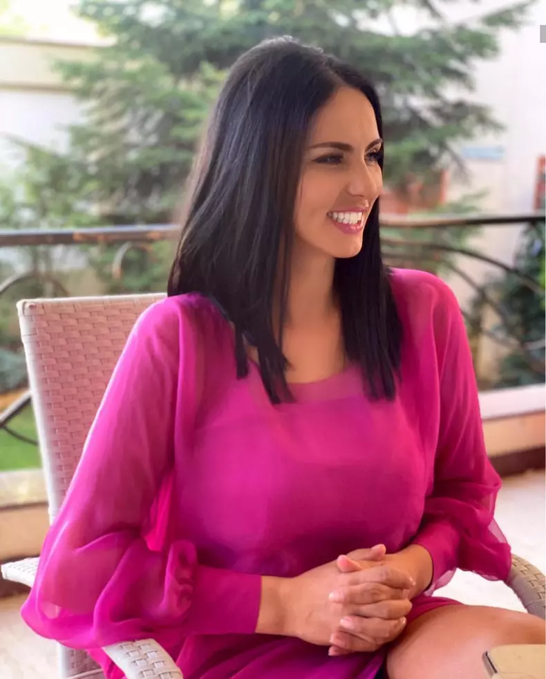 Lavinia a purtat o rochie roz la botezul lui Alexandru