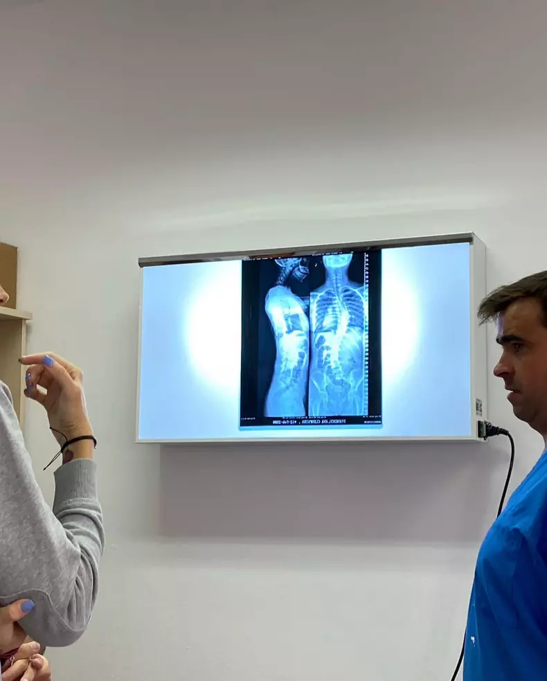 fiica-Roxanei-Ciuhulescu-3