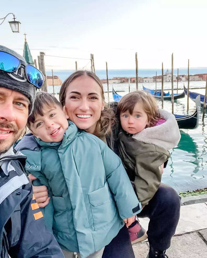 cum-si-a-cunoscut-Anca-Bucur-sotul-6