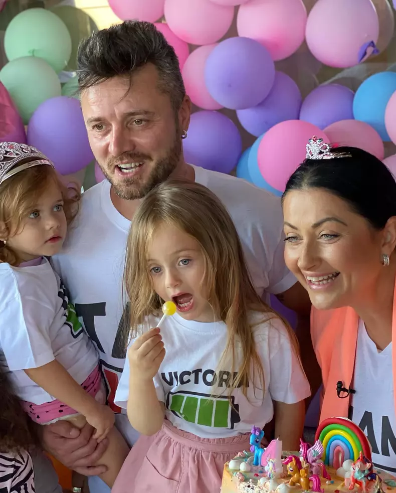 gabriela-cristea-si-tavi-clonda-7