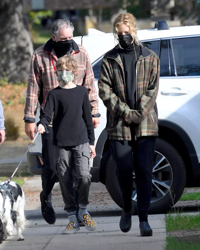 EXCLUSIVE: Seinfeld Actor Michael Richards Makes A Very Rare Public Appearance With With His Wife Beth And Son, Antonio