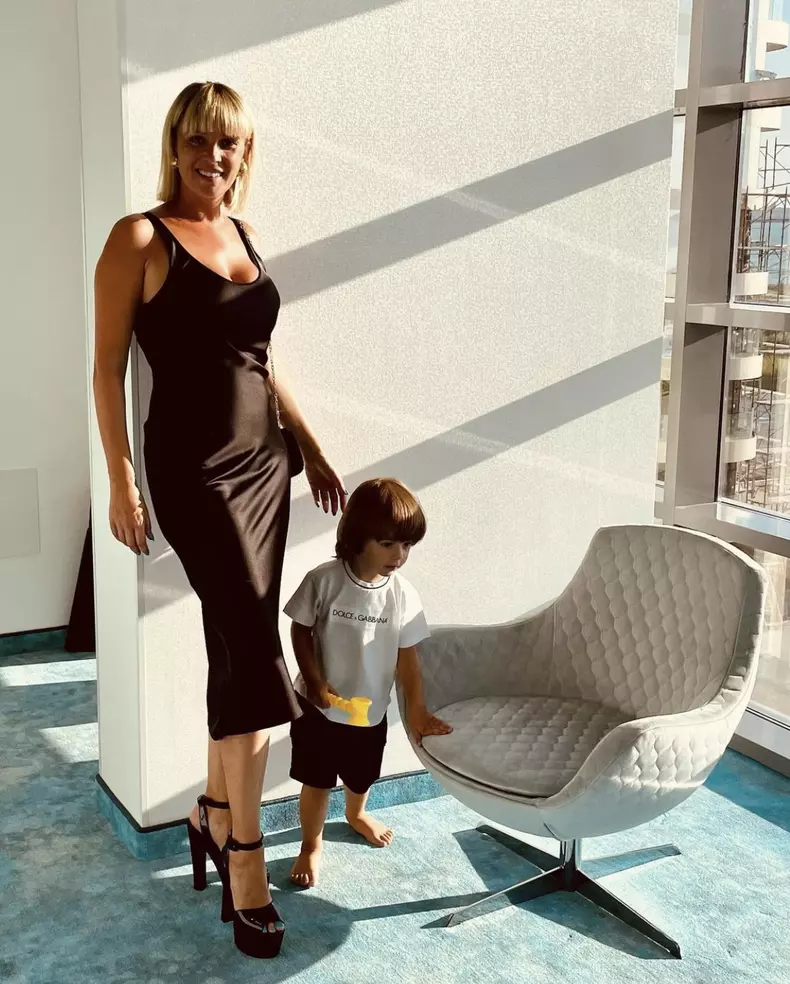 diana-dumitrescu-si-fiul