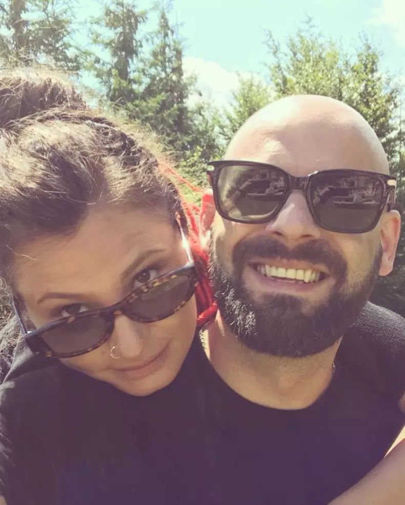 madalina-cretan-spune-ca-fiica-ei-intreaba-mereu-de-nosfe-1