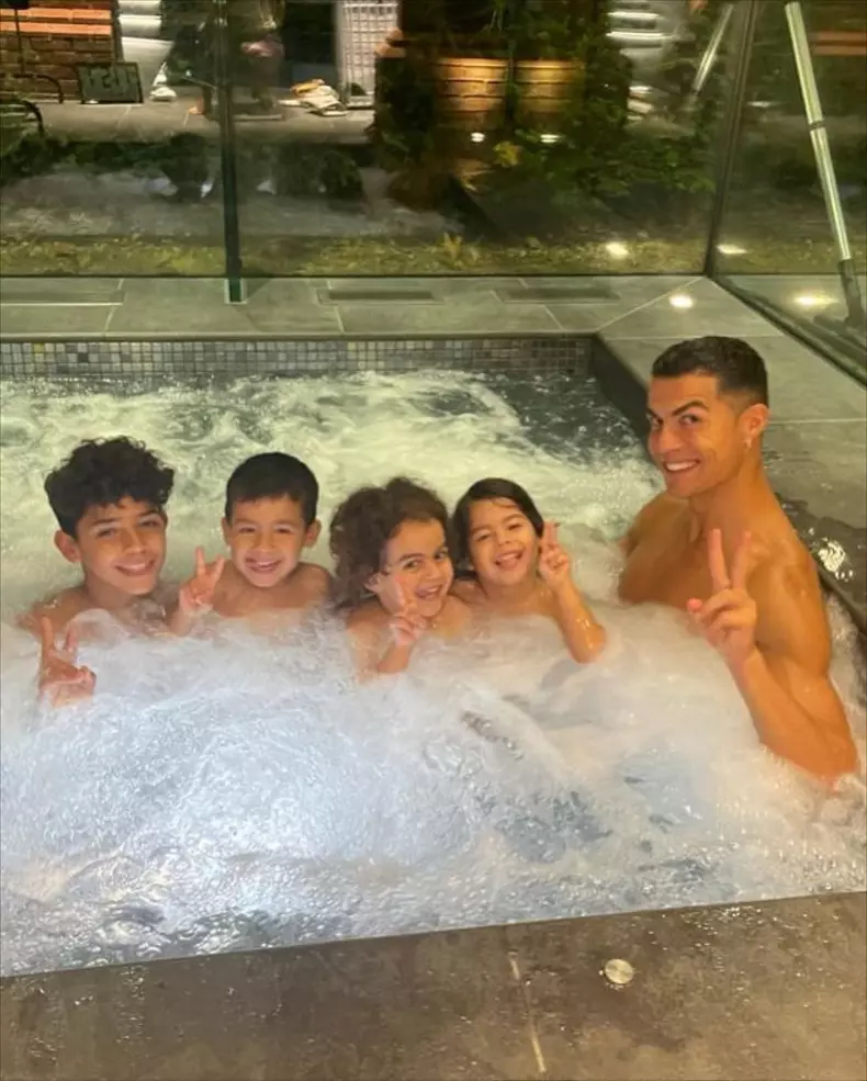 Cristiano Ronaldo copii