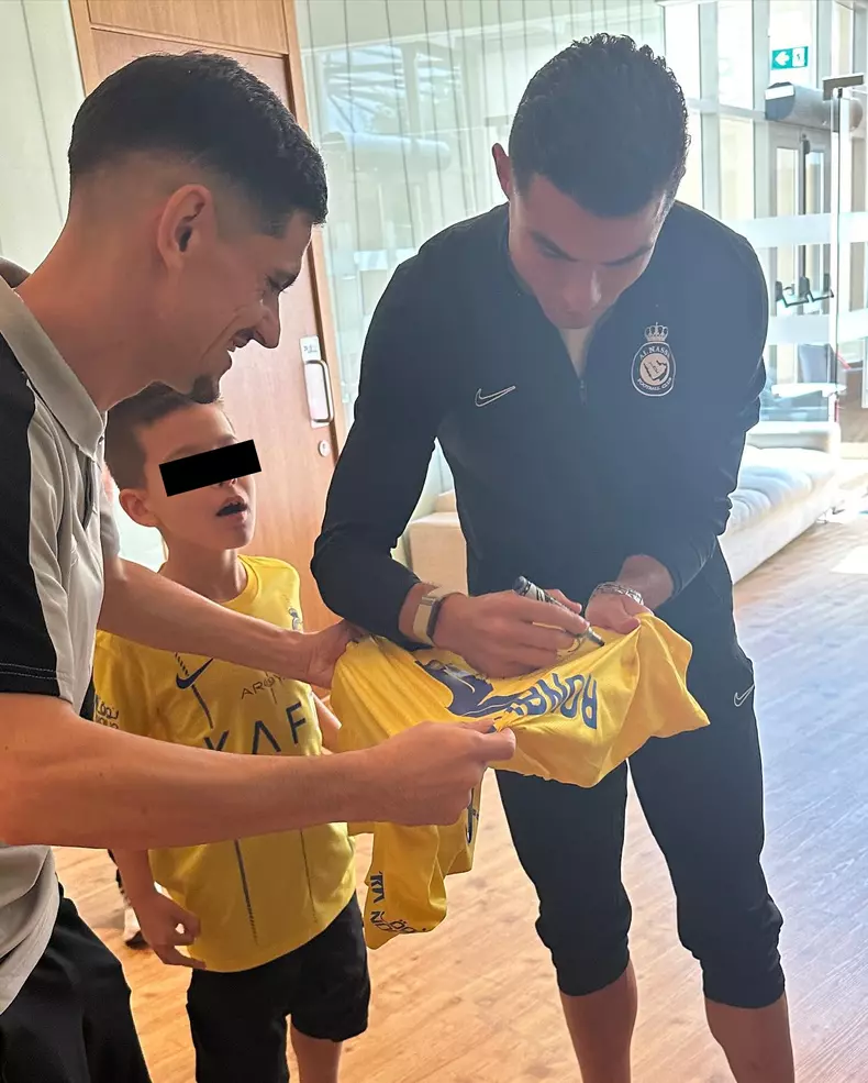 Tiago Mutu și Cristiano Ronaldo