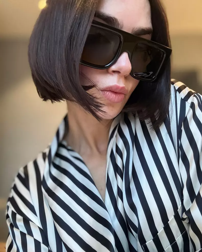 lily collins cu ochelari de soare