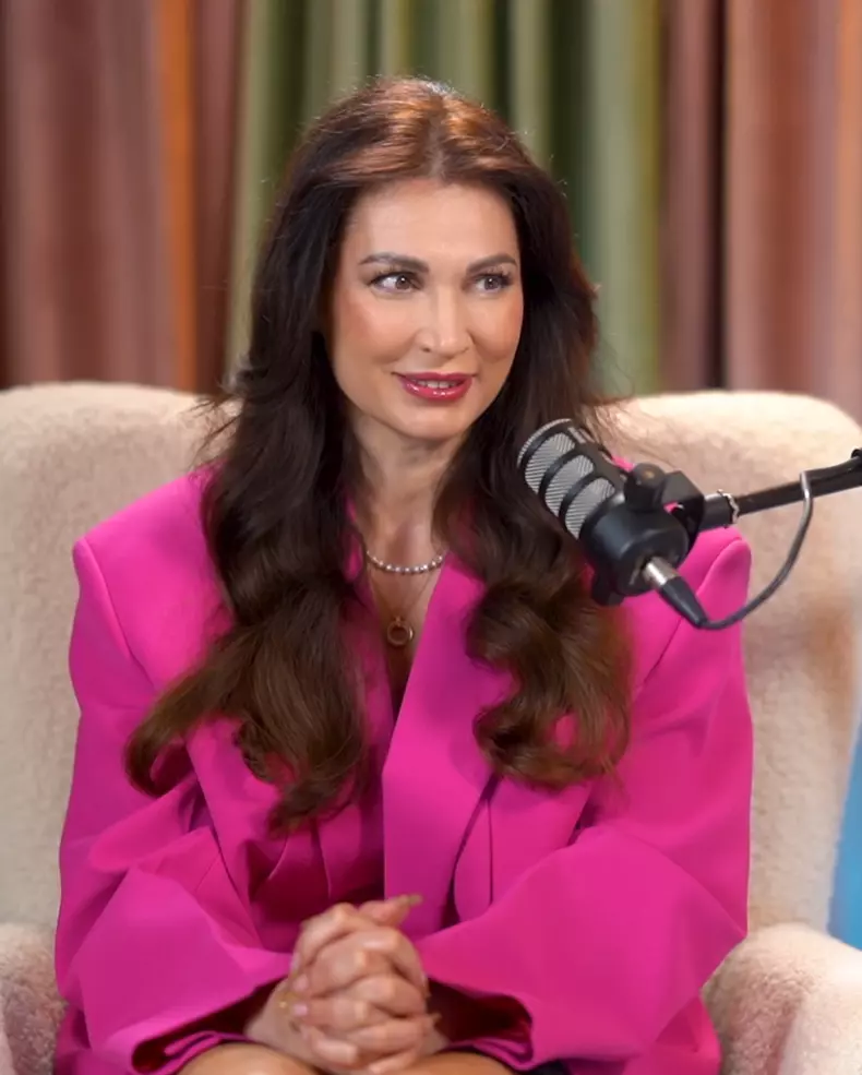 Nicoleta Luciu la podcastul ei (3)