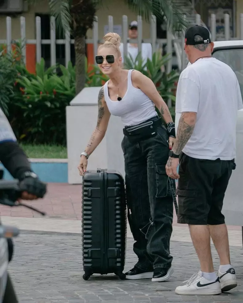 De ce Anamaria Prodan participă la America Express, sezonul 2. Din ce echipă face parte (2)