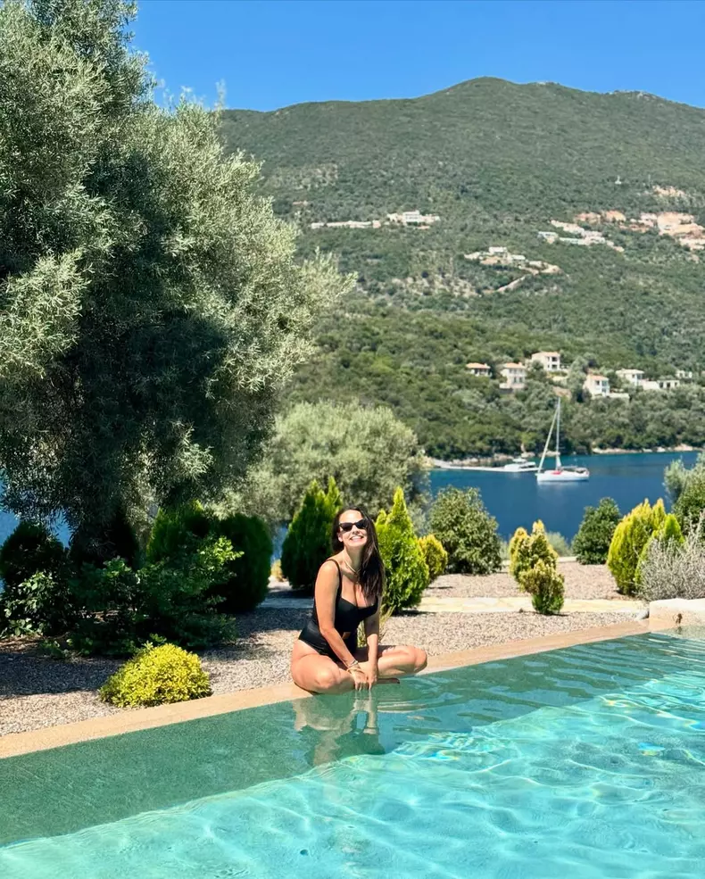 Andreea Raicu imagini din vacanta (5)