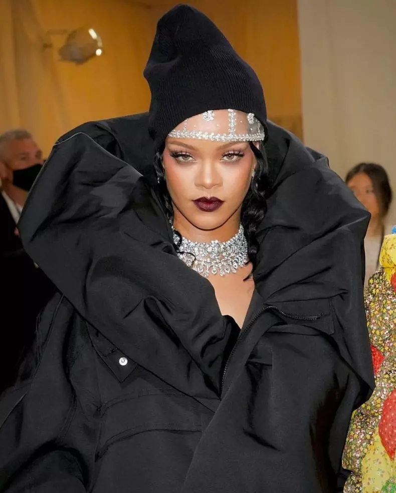 rihanna-insarcinata-3