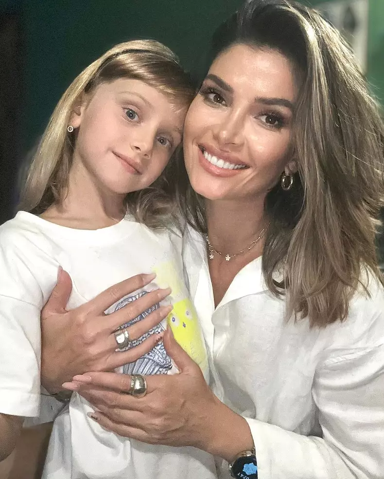 Alina Pușcaș și fiica ei