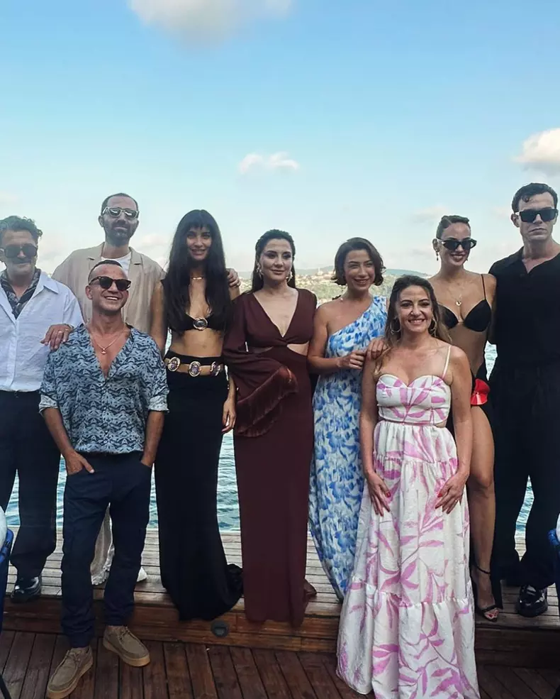 un-alt-sine-a-revenit-pe-netflix-cu-sezonul-2-1