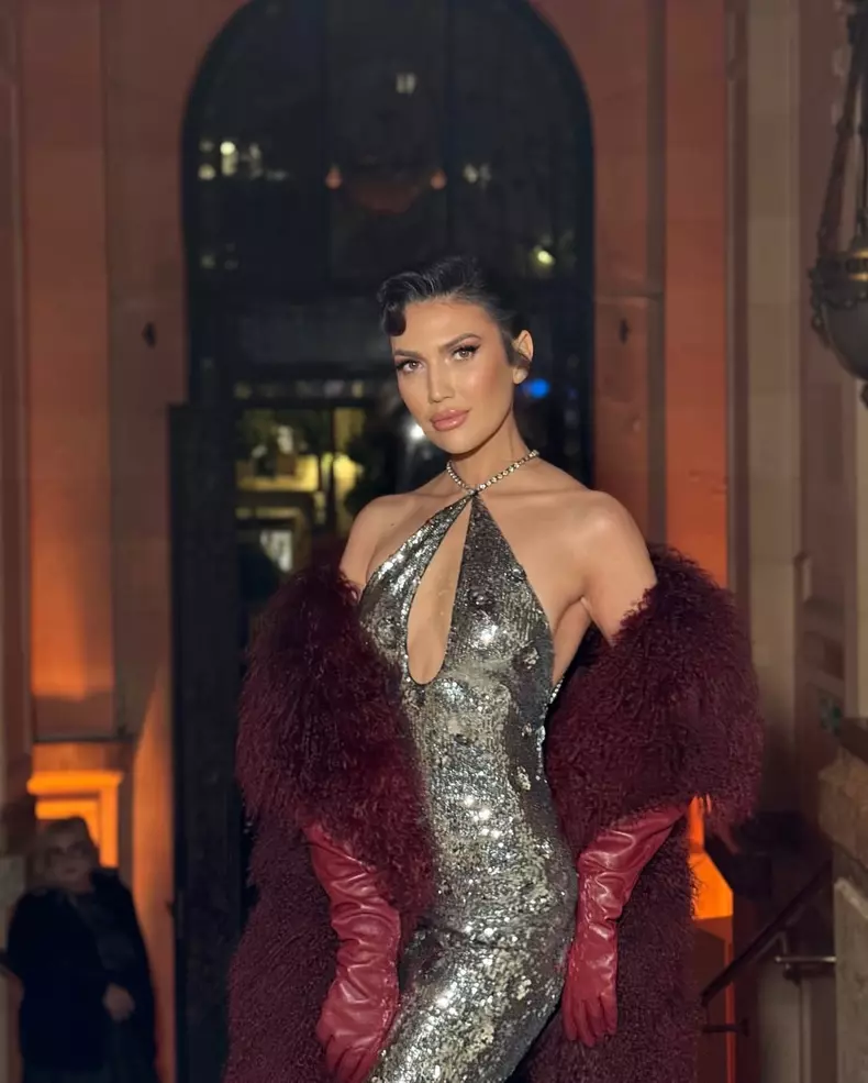 daliana-raducan-simion-bucharest-fashion-week-2025 (12)