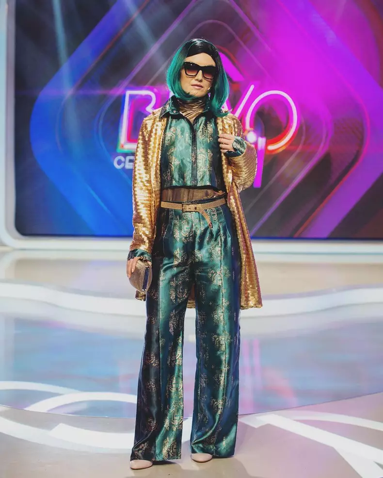 Alexandra-Ungureanu-de-la-Bravo-ai-stil-Celebrities-parasita-de-logodnic-inainte-de-nunta