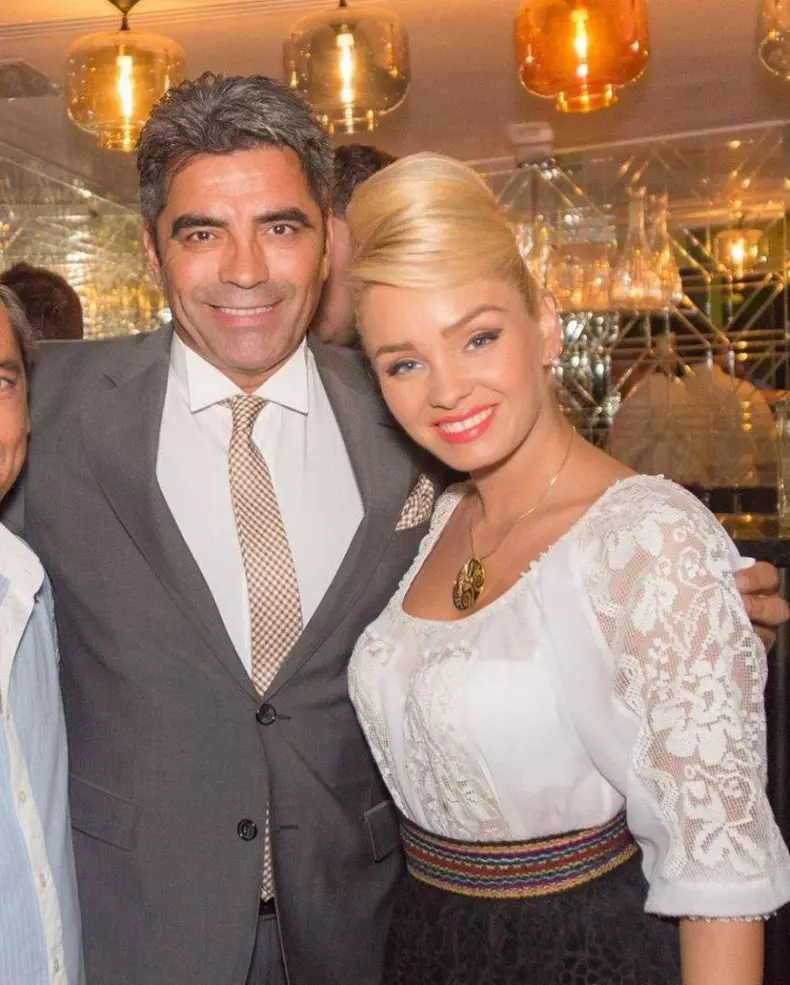 Maria-Constantin-_i-Marcel-Toader-5-821x1024-1