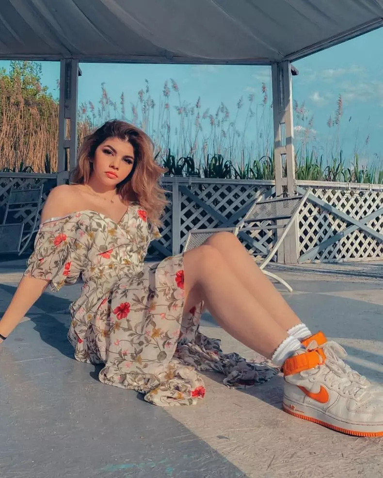 cine-este-cezara-cristescu-5