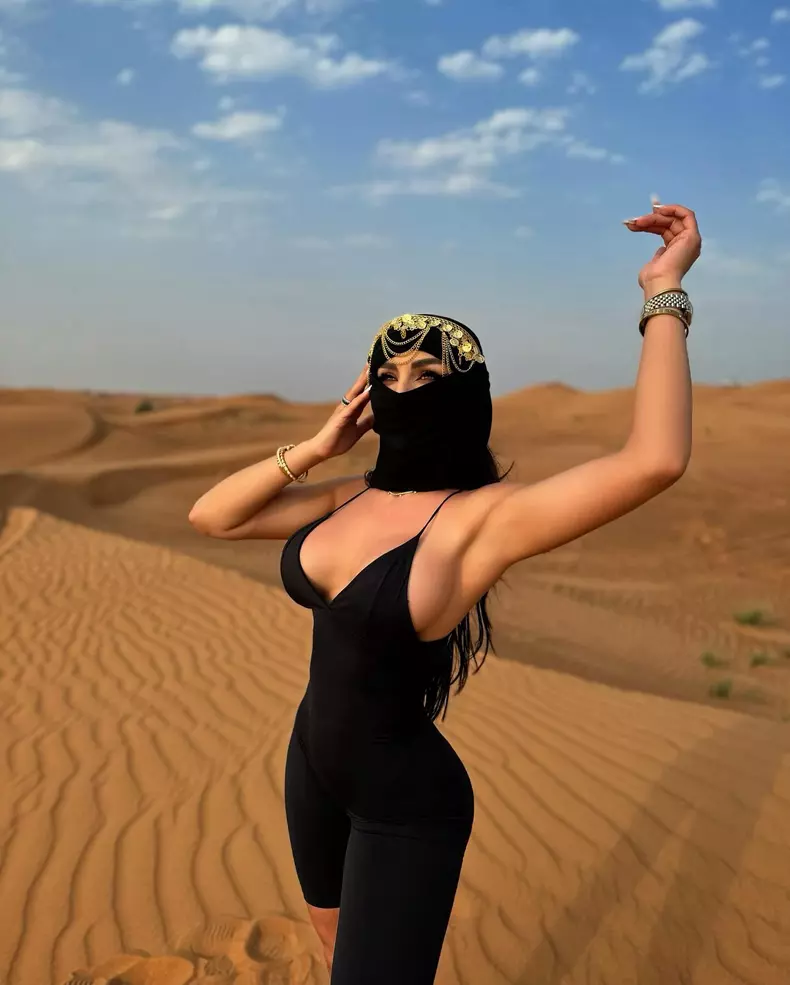 Larisa-Popa-