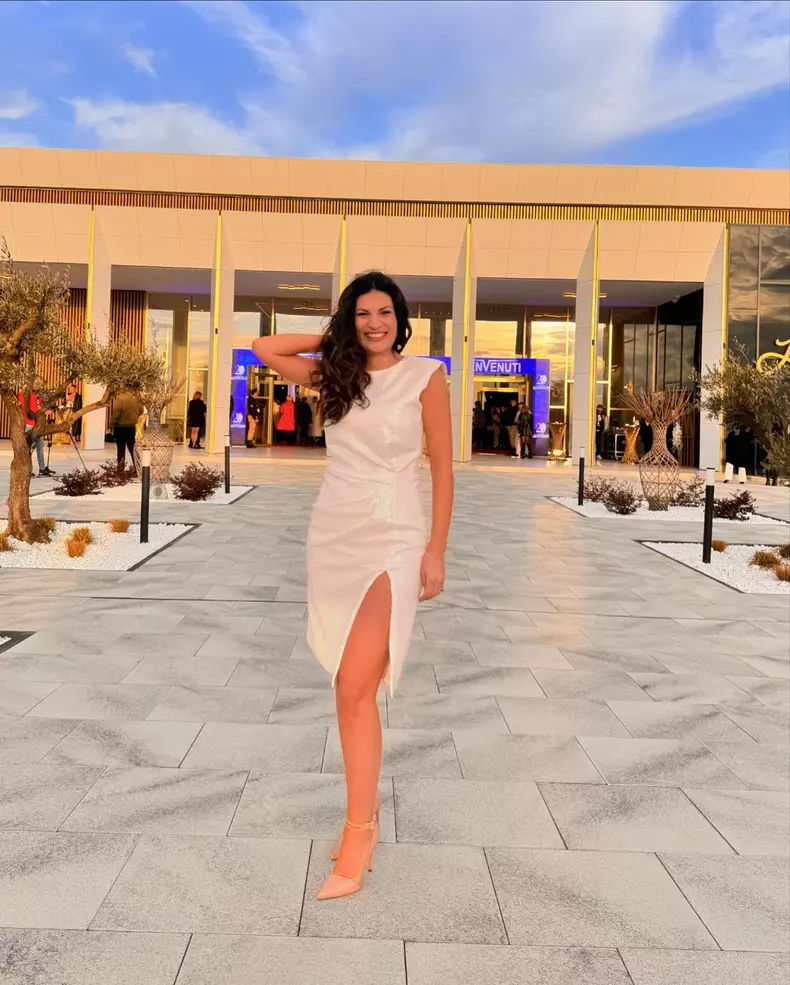 ioana ginghina 780