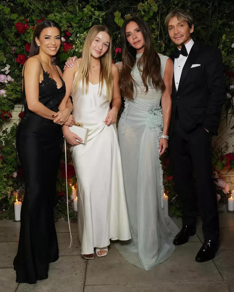 Eva Longoria, Harper Beckham, Victoria Beckham