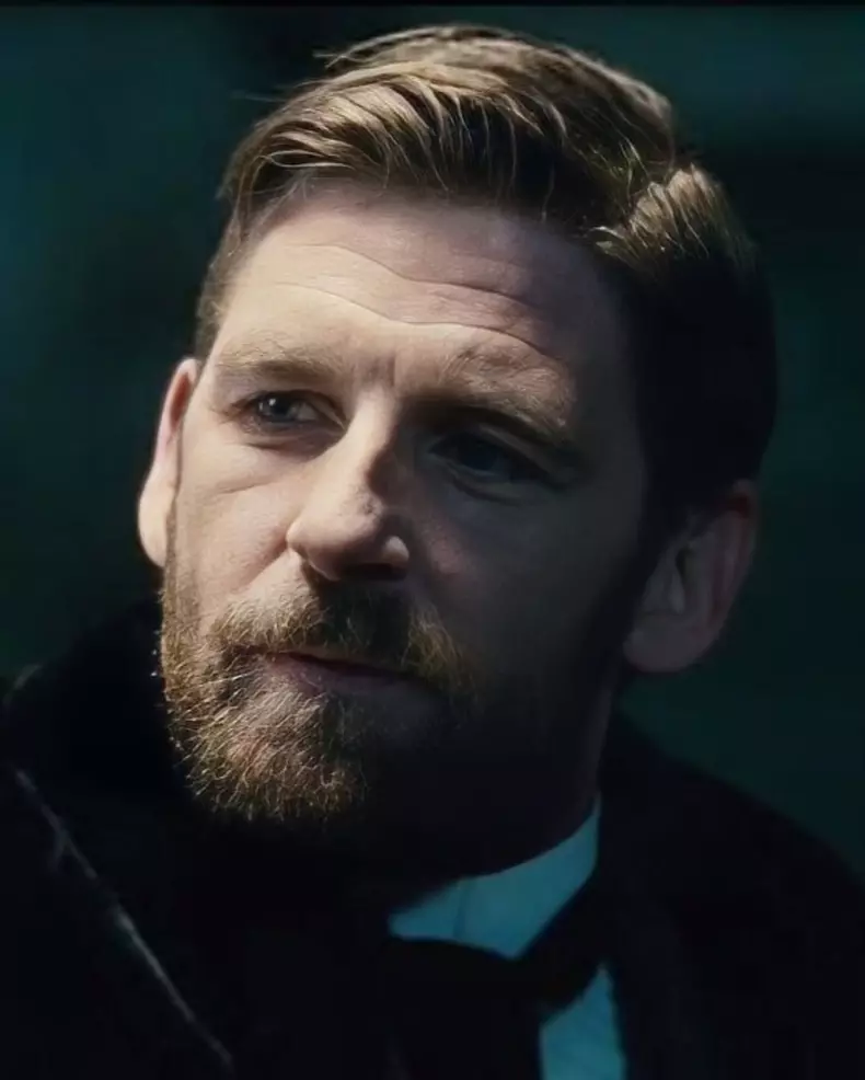 Paul Anderson appreciation post! As Birmingham gangster Arthur Shelby Jr. in 'Peaky Blinders'As leader of the London hooligan group Inter City Firm Clive 'Bex' Bissell in 'The Firm' (2009), dir. by Nic (1)