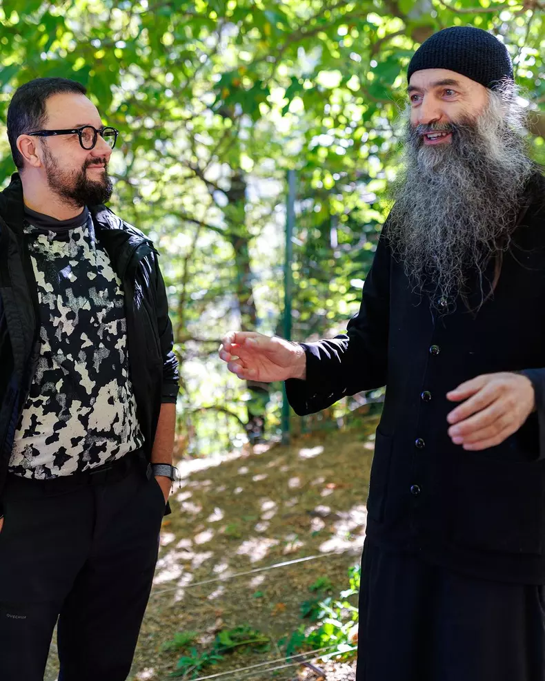 Cătălin Măruță, impresionat de întâlnirea cu Părintele Pimen (3)