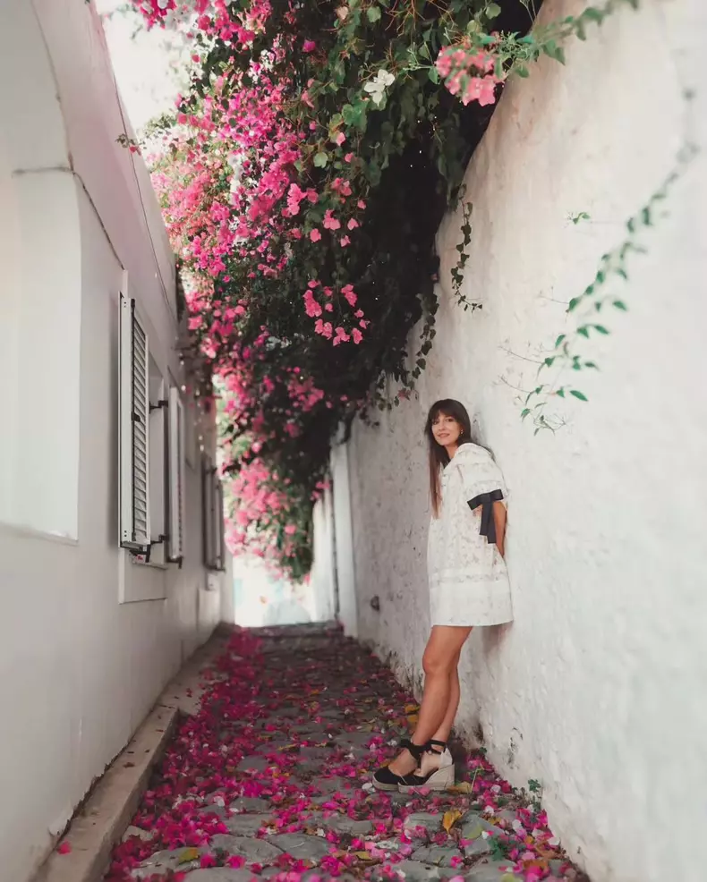 Dana Rogoz, vacanță cu soțul ei în Grecia  (5)