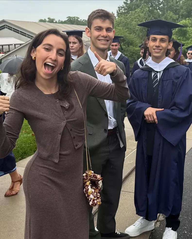 Fiul-lui-Jerry-și-Jessica-Seinfeld-a-absolvit-facultatea (7)
