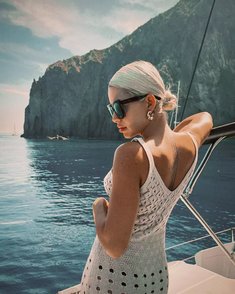 carmen-grebenisan-103-2