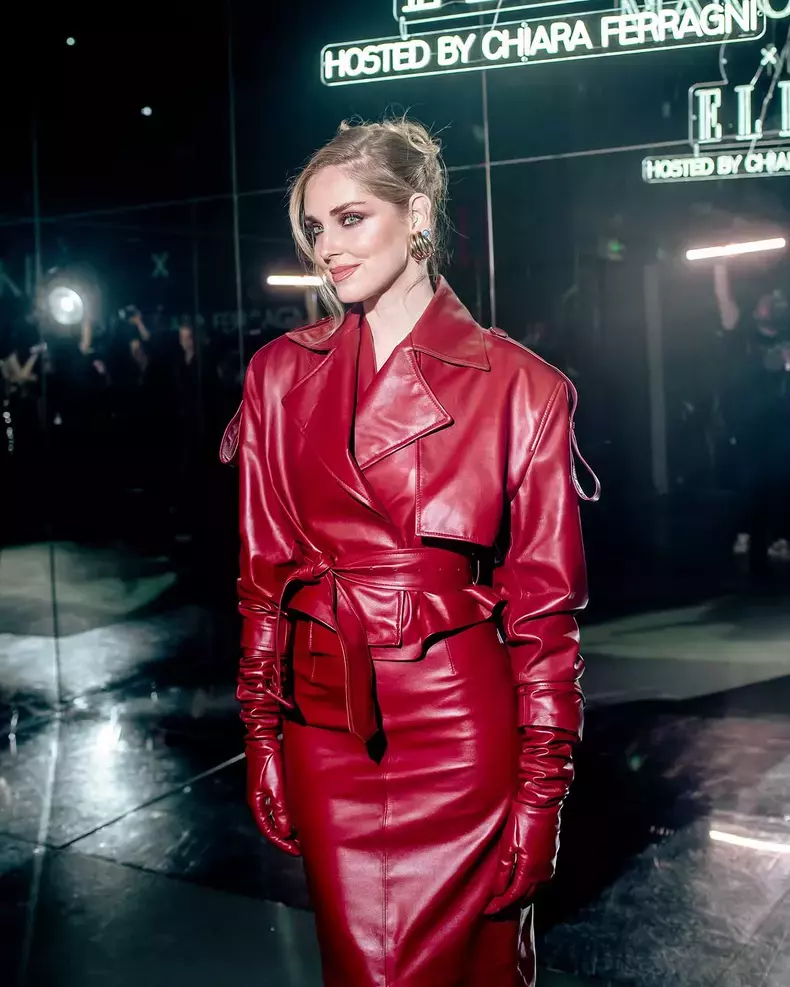 Chiara Ferragn in romania3