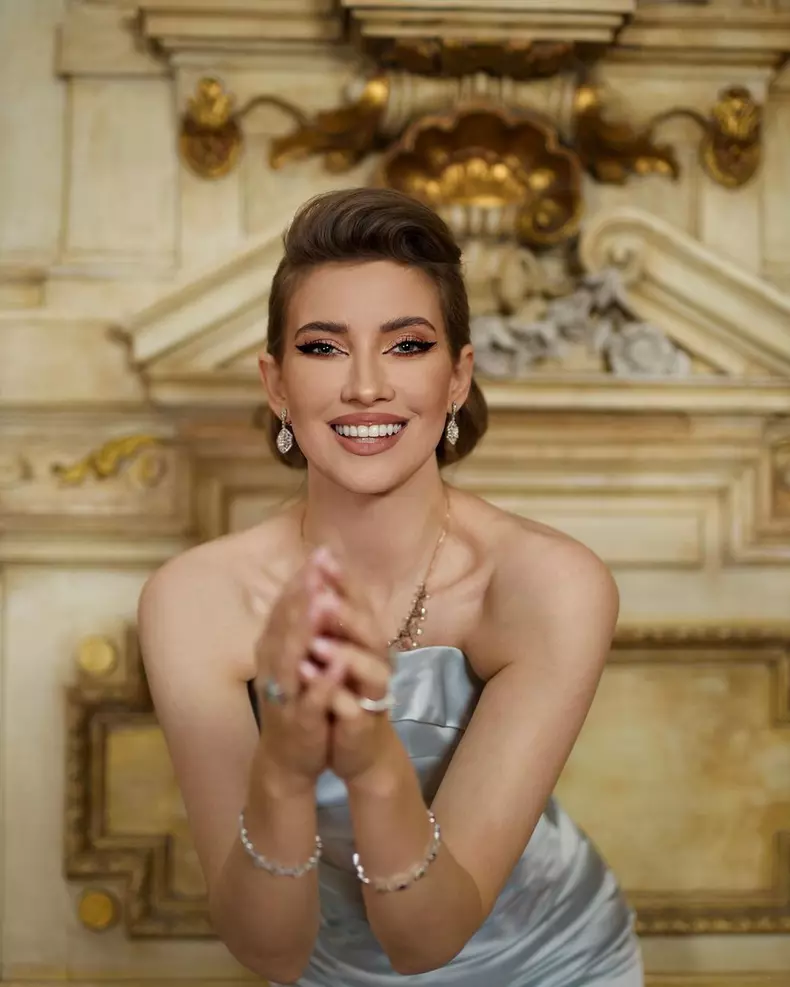 Iulia-Albu-4
