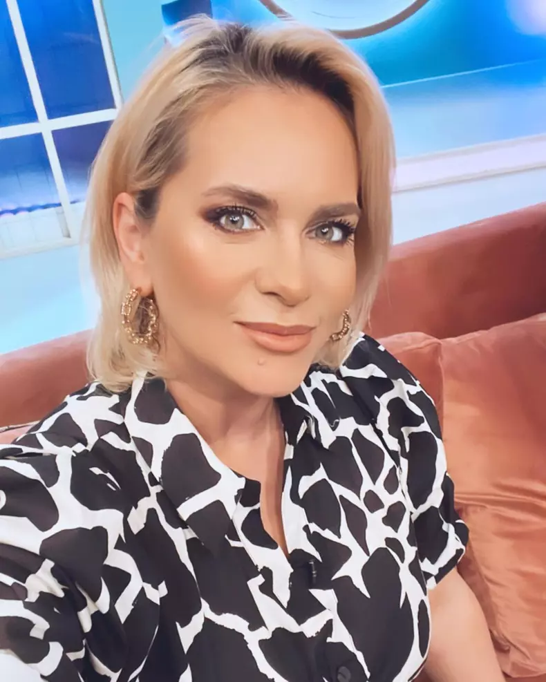 Paula-Chirila-adevarul-despre-oepratiile-estetice-4