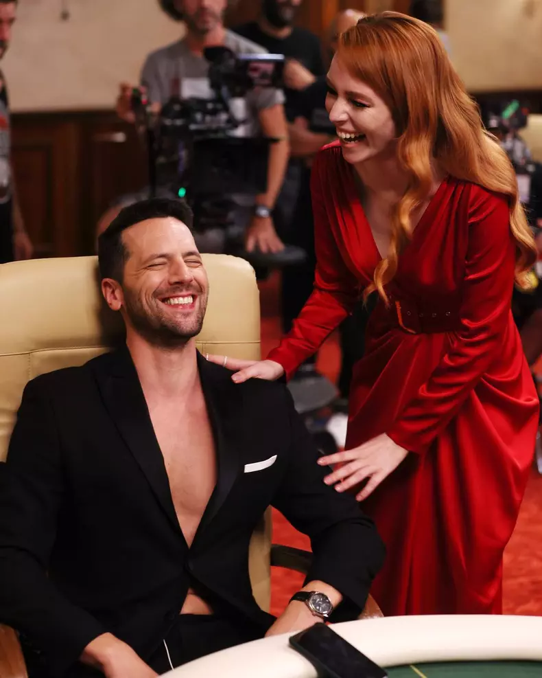 Serialul-„Vlad-la-final.-Ce-spune-Olimpia-Melinte-despre-momentele-marcante-traite-la-filmari.-„A-fost-un-carusel-11