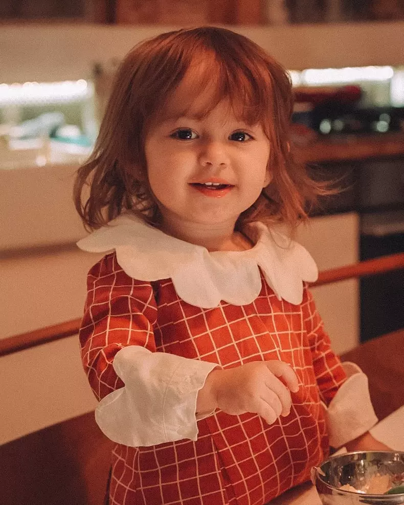 Dana-Rogoz-imagine-cu-fiica-ei-de-sute-de-mii-de-like-uri-9