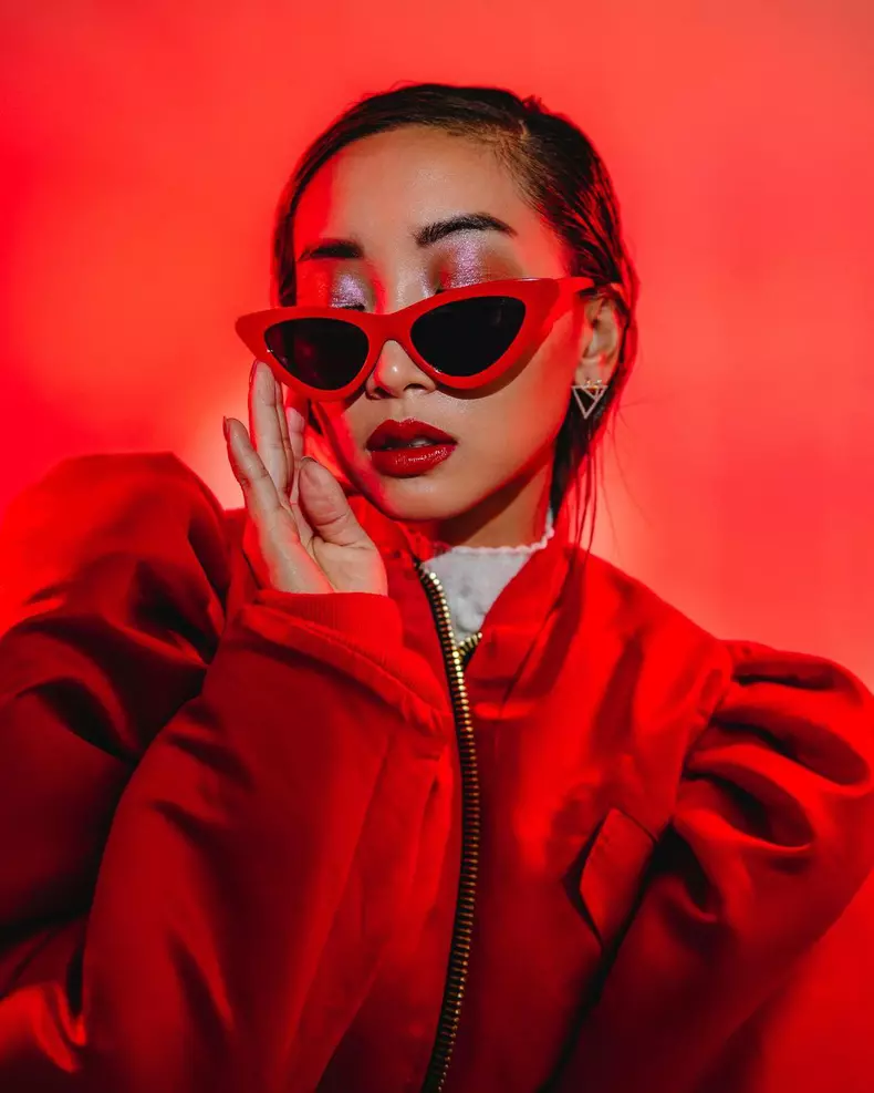 Macaulay-Culkin-se-casatoreste-Cum-arata-logodnica-lui-Brenda-Song-7