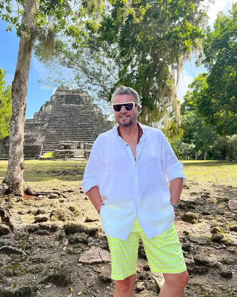 Motivul-pentru-care-Catalin-Botezatu-a-plecat-intr-o-vacanta-de-lux.-Ce-cauta-designerul-5