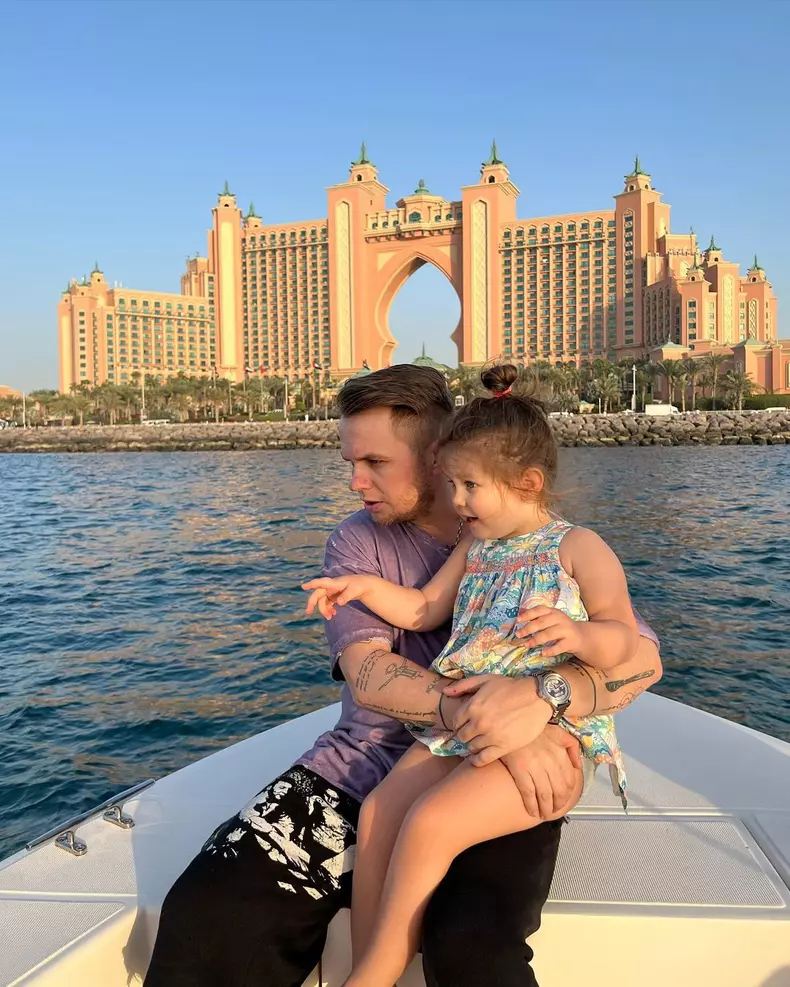 Codin-Maticiuc-imagini-de-vis-cu-fiica-lui-din-vacanta-1