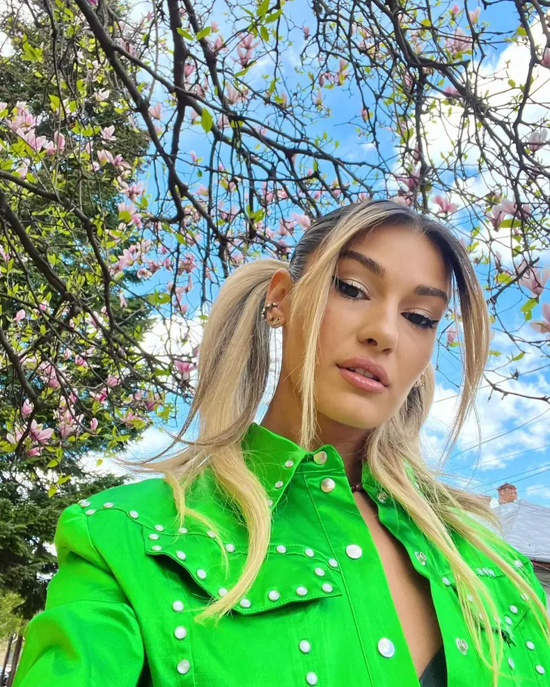 Cu-ce-afectiune-medicala-s-a-confruntat-Alina-Eremia.-5