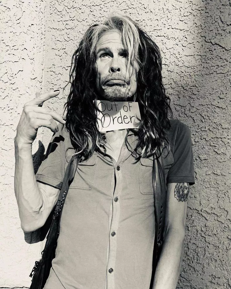 Steven Tyler s-a internat singur la dezintoxicare, după o recidivă