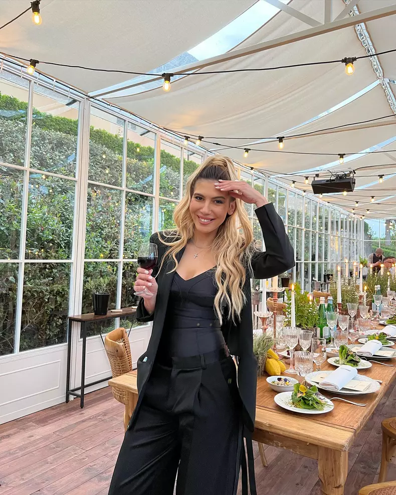 Sore-si-iubitul-ei-Mircea-Julean-s-au-despartit-dupa-8-ani-de-relatie.-Anuntul-artistei-6