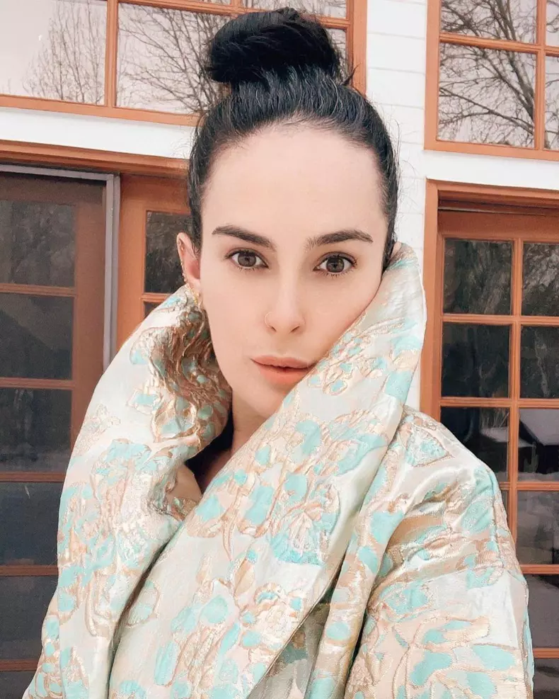 Daily Instagram Posts