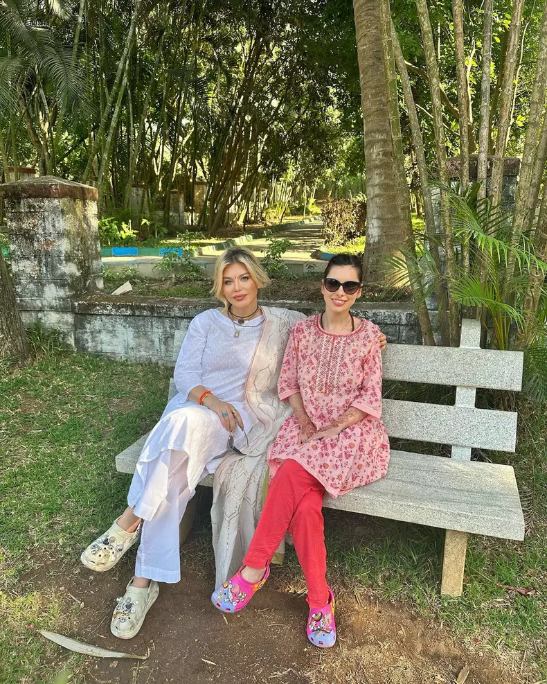 Loredana Groza a divorțat de Andrei Boncea, după aproape un sfert de veac de căsnicie. Reacția tatălui artistei