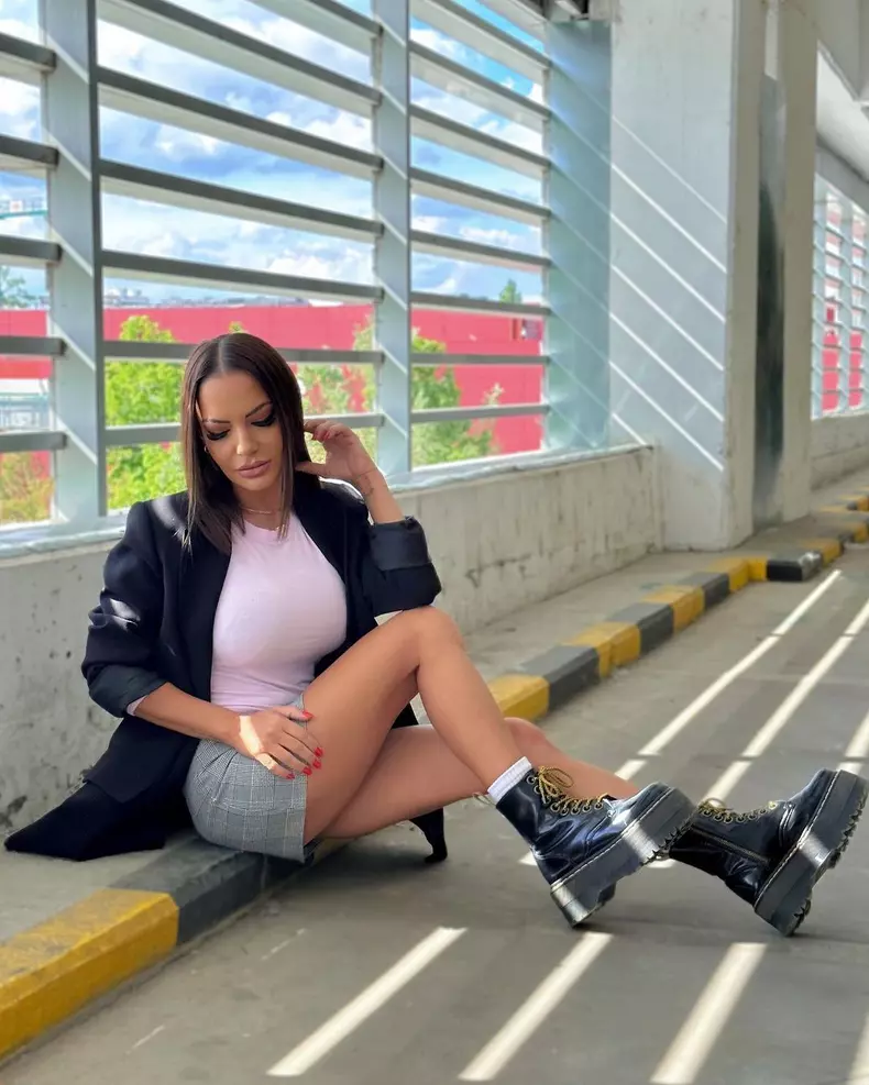 De ce a plecat Andreea Antonescu în America. Ce se întâmplă cu Sienna