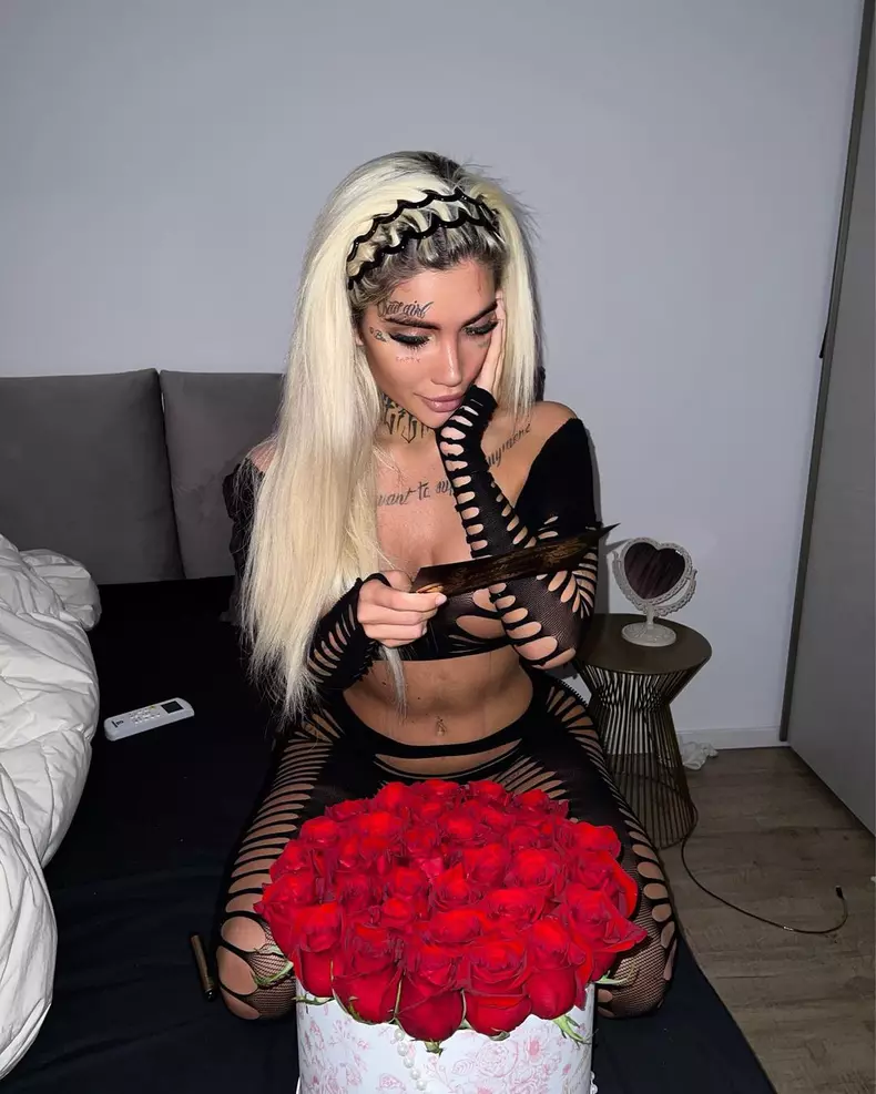 bia-khalifa-dezvaluiri-cutremuratoare-despre-copilaria-ei.-la-ce-orori-a-supus-o-tatal-ei-5