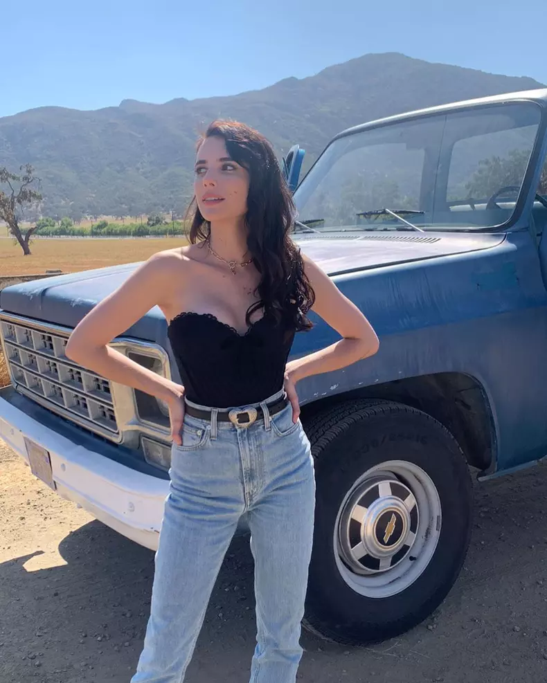 Emma Roberts