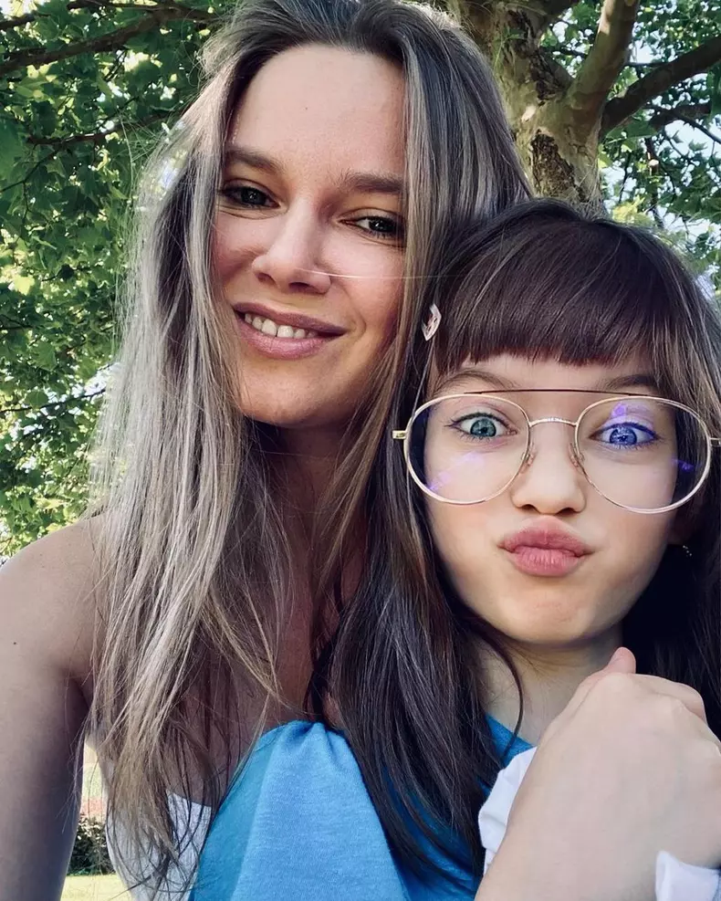 Mikaela și Karin
