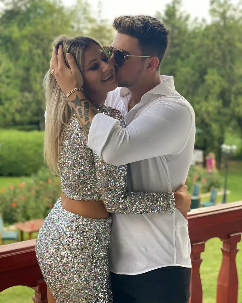 Mario Fresh și sora lui Raluca Gălățanu