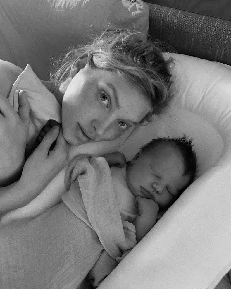 Elsa Hosk și fiica ei Tuuli