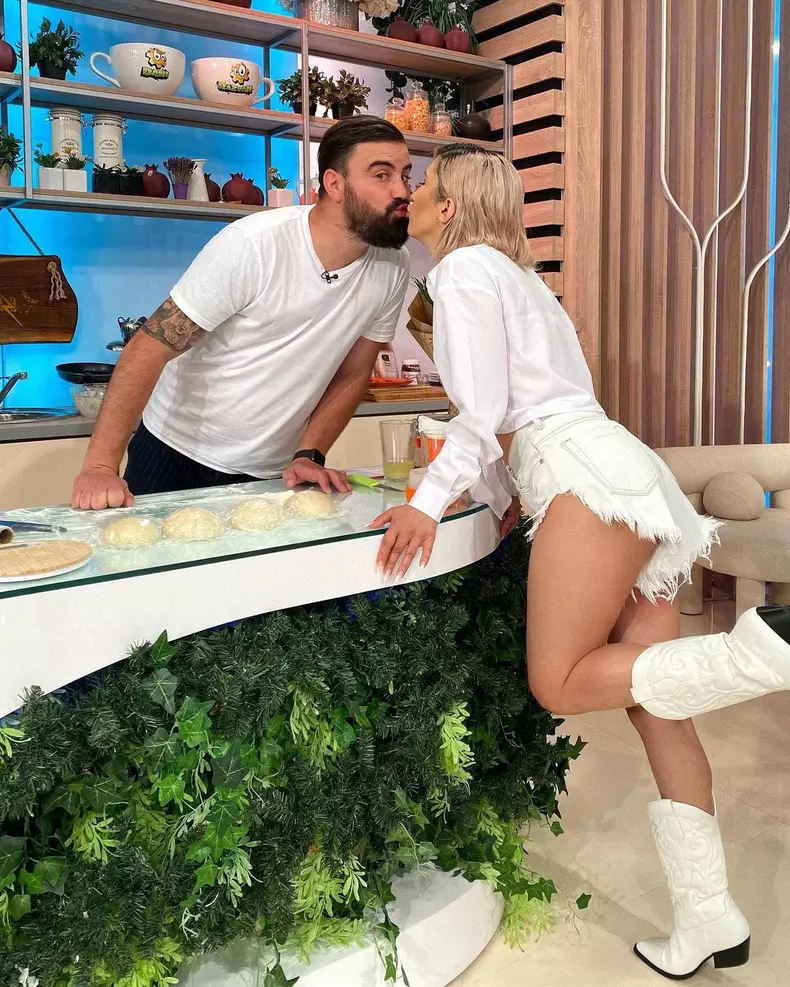 Adda soț